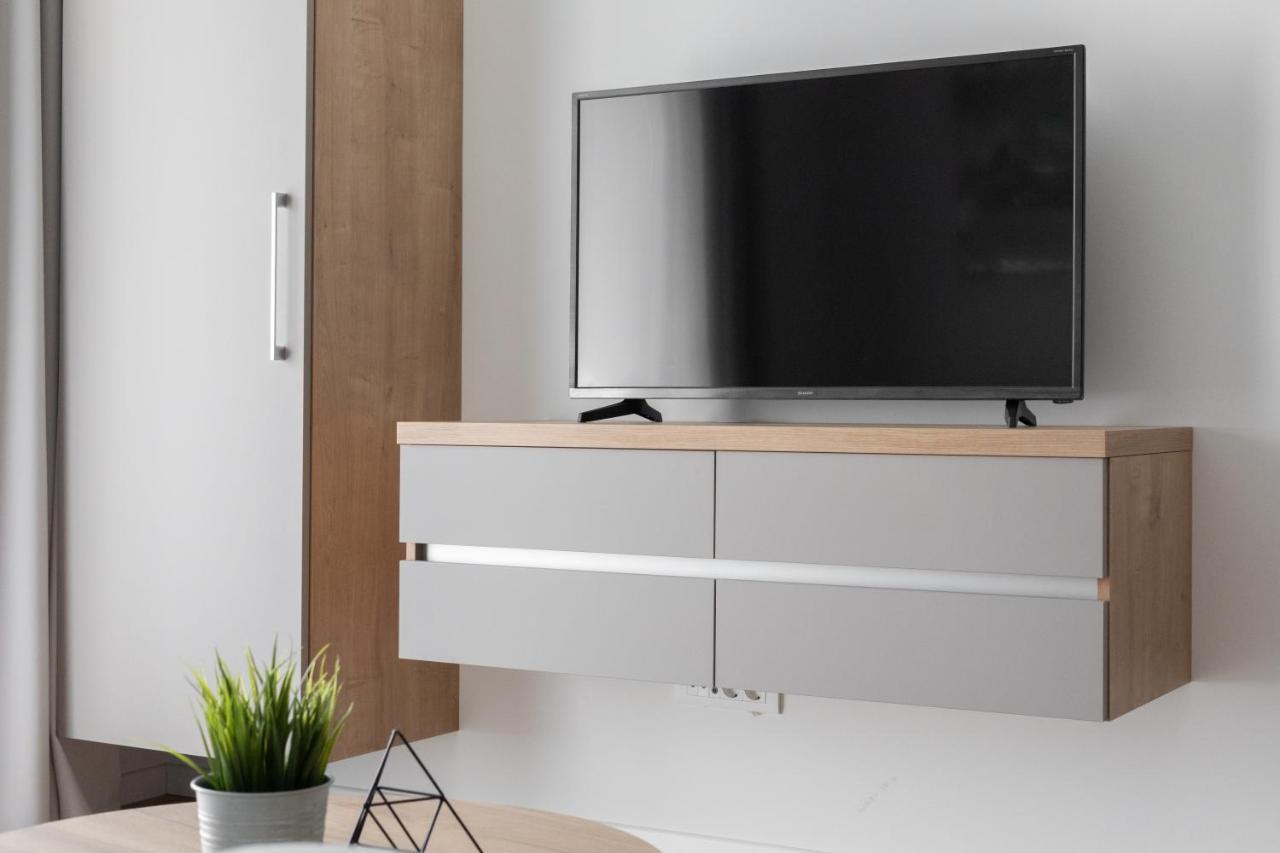 Ivmalu Apartments Tučepi Eksteriør billede