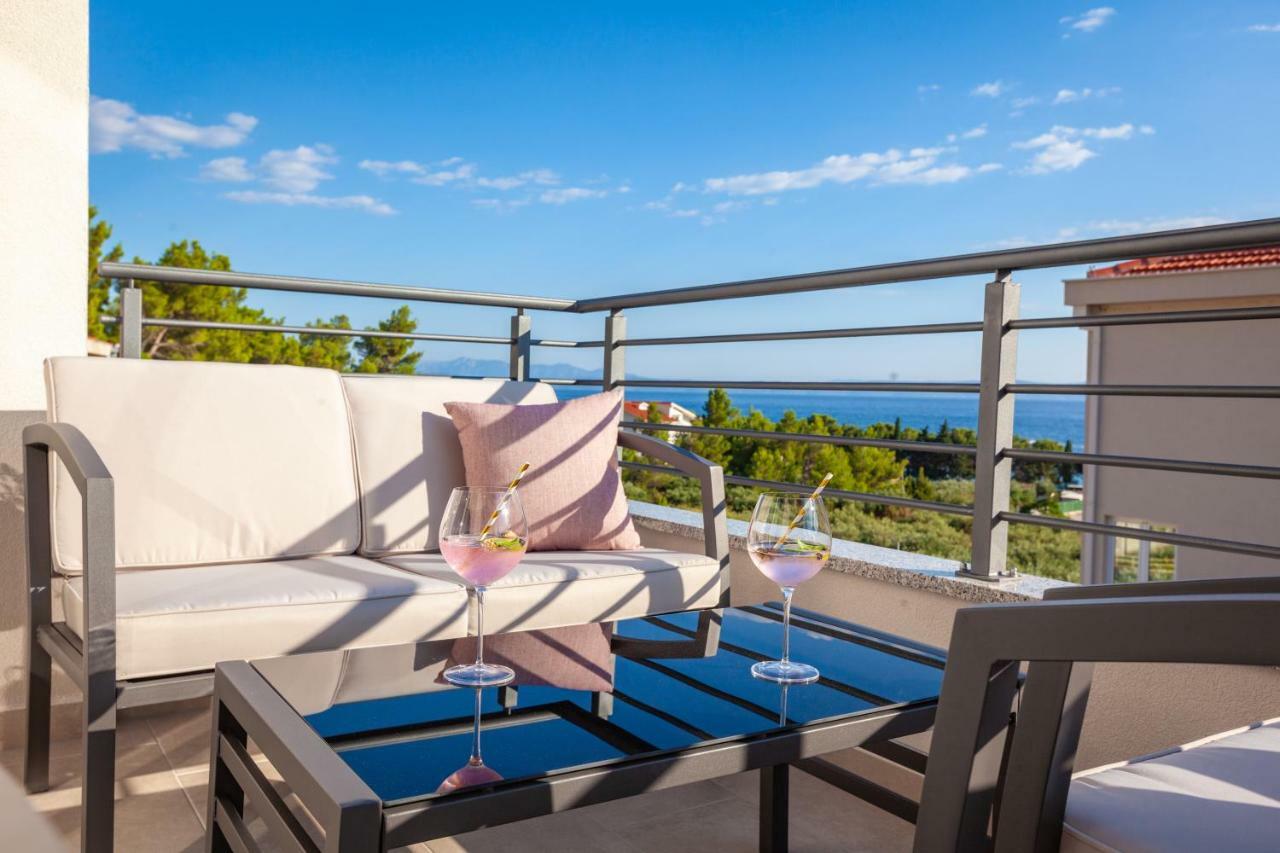 Ivmalu Apartments Tučepi Eksteriør billede